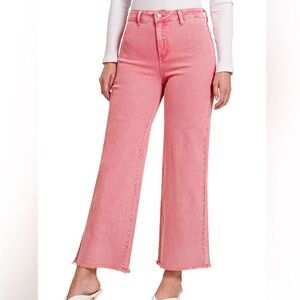 🌟Pink Acid Wash Cropped Stretchy Jeans